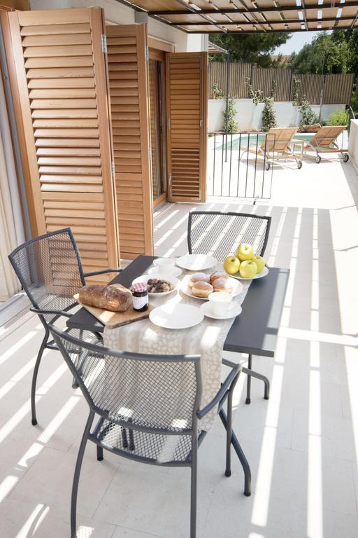 Eol Apartments Вигань Экстерьер фото