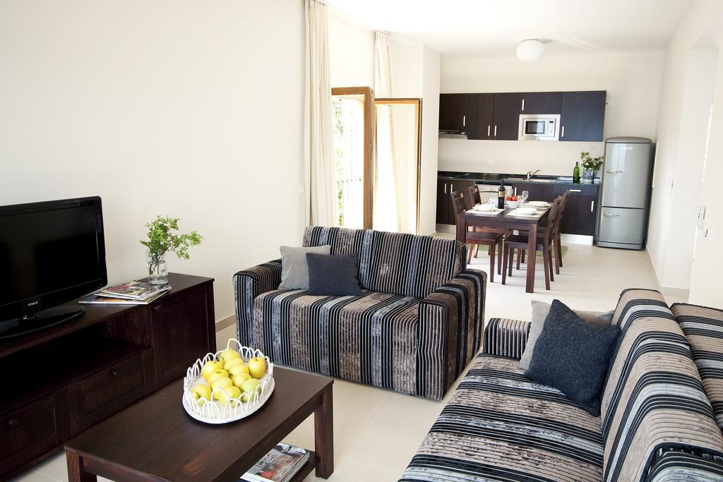 Eol Apartments Вигань Экстерьер фото