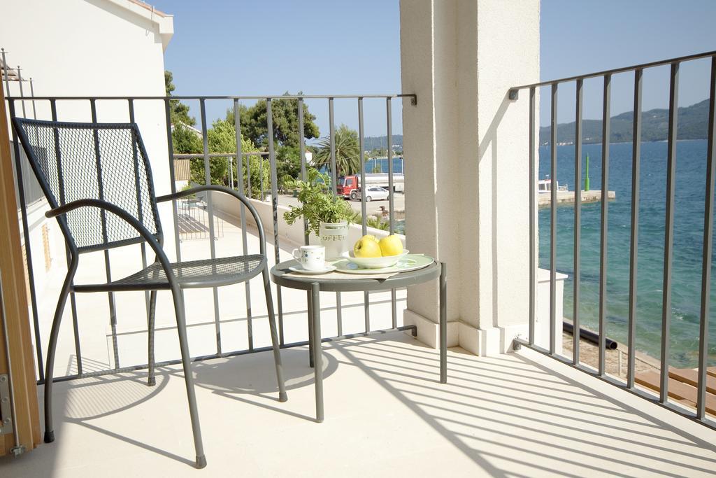 Eol Apartments Вигань Экстерьер фото