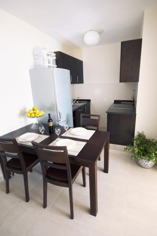 Eol Apartments Вигань Экстерьер фото