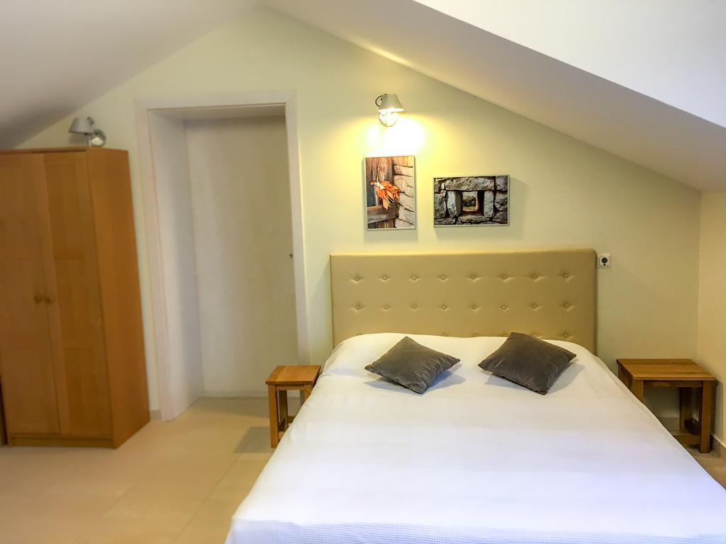 Eol Apartments Вигань Экстерьер фото