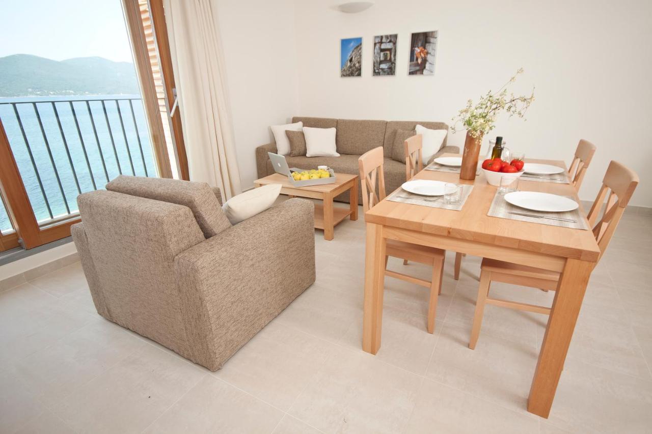 Eol Apartments Вигань Экстерьер фото